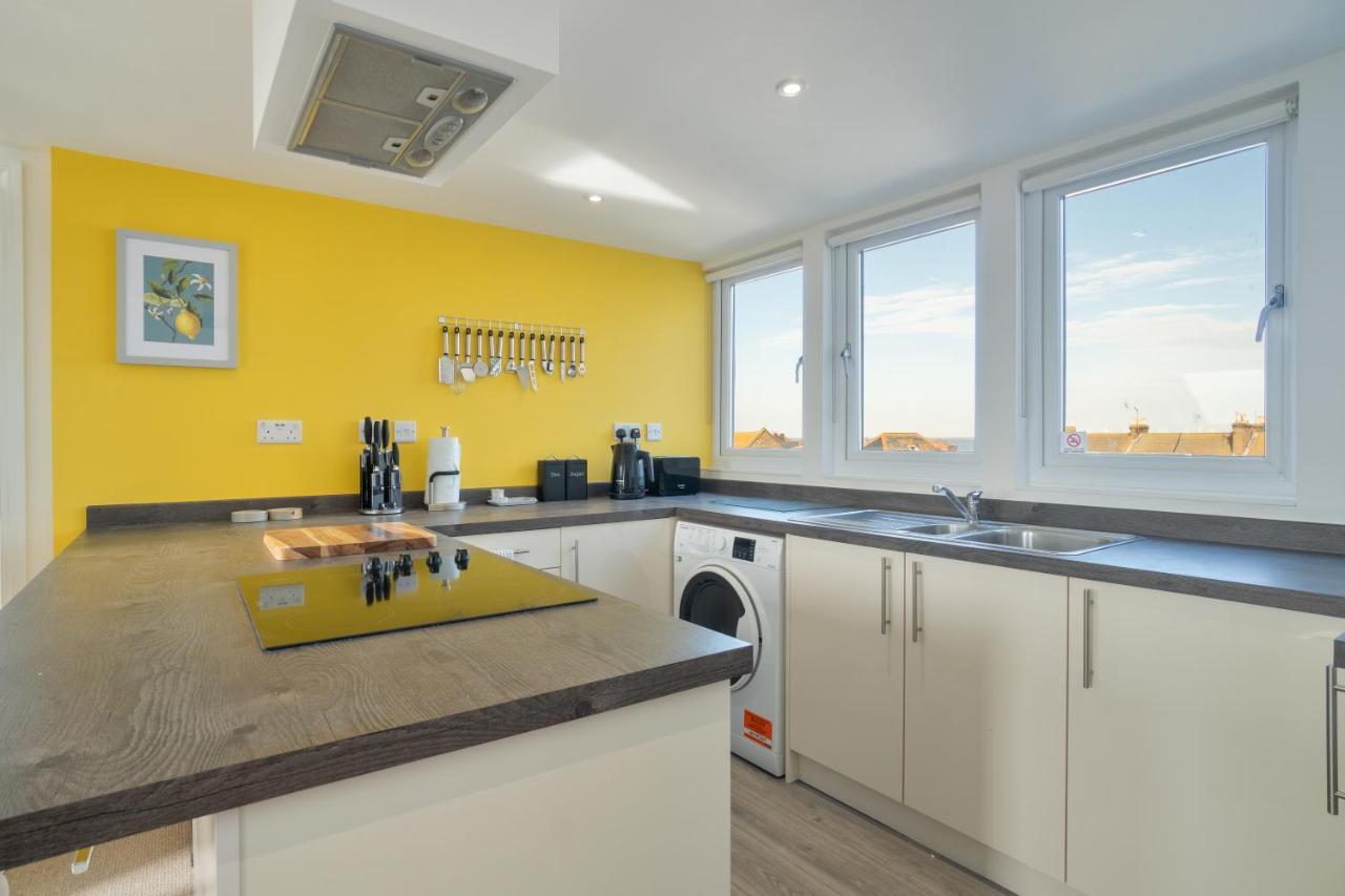 Stylish Herne Bay Apartment By The Sea Esterno foto